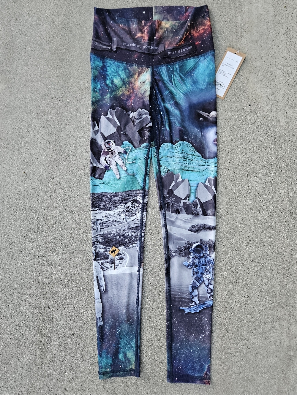 NWT NIYAMA SOL ASTRO OCEAN BAREFOOT SMALL GALAXY CELESTIAL SPACE LEGGINGS UNIQUE